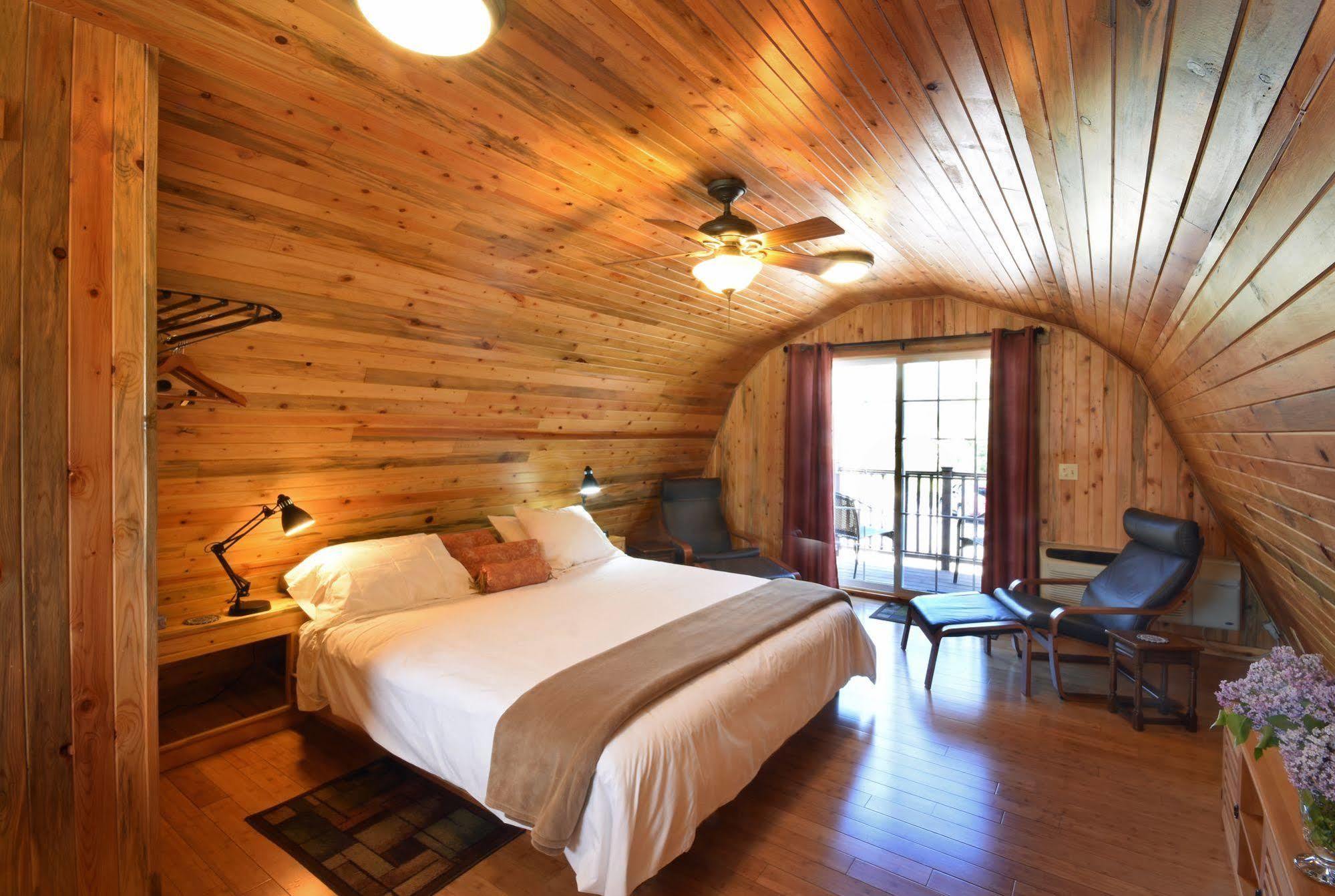 Bad Rock Bed And Breakfast Inn Columbia Falls Εξωτερικό φωτογραφία