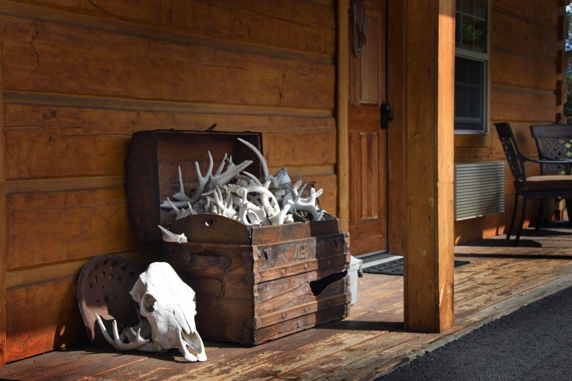 Bad Rock Bed And Breakfast Inn Columbia Falls Εξωτερικό φωτογραφία